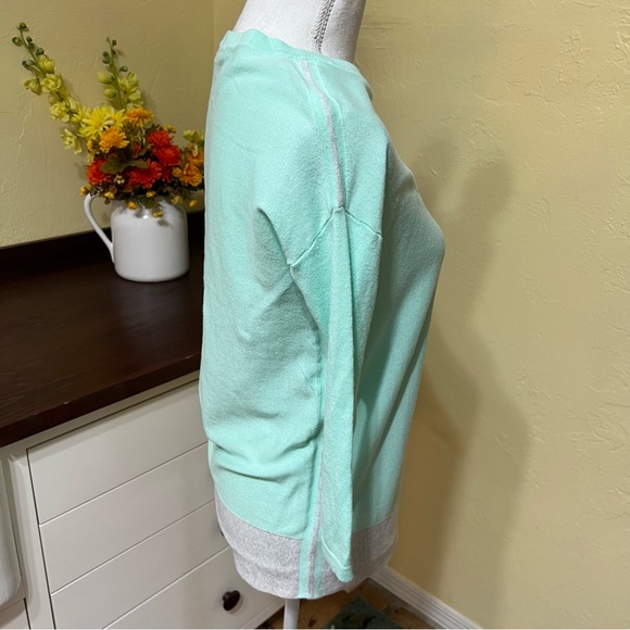 NWOT! Lilly Pulitzer Dayna Coolmax Lightweight Sweater - Picture 4 of 7